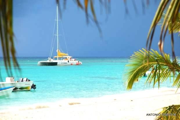 Catuano Beach - Private Beach SeavisTours